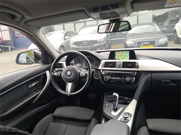 Photo 6 VIN: WBA8J91000K837027 - BMW 3-SERIE 