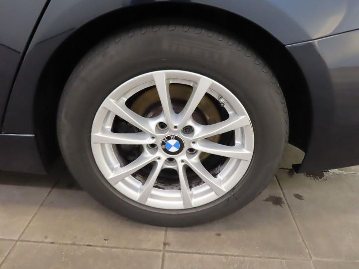 Photo 9 VIN: WBA8J91000K837979 - BMW 3 SERIE TOURING 