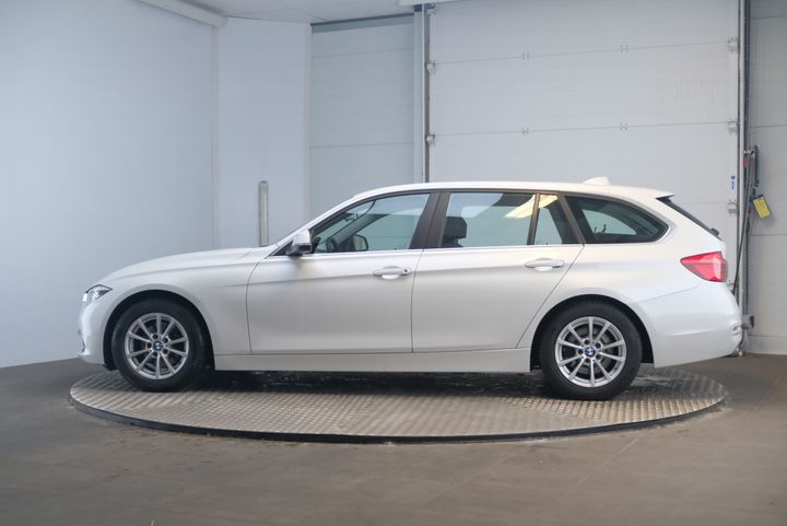 Photo 2 VIN: WBA8J91000K837996 - BMW 3 SERIE TOURING 