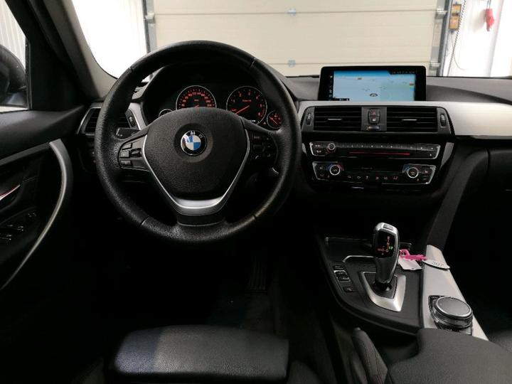 Photo 6 VIN: WBA8J91000K838033 - BMW 320 