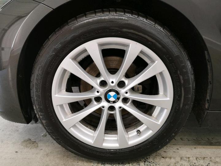 Photo 12 VIN: WBA8J91020K400937 - BMW 320 