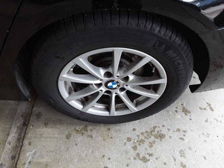 Photo 22 VIN: WBA8J91020K877142 - BMW 320 D 