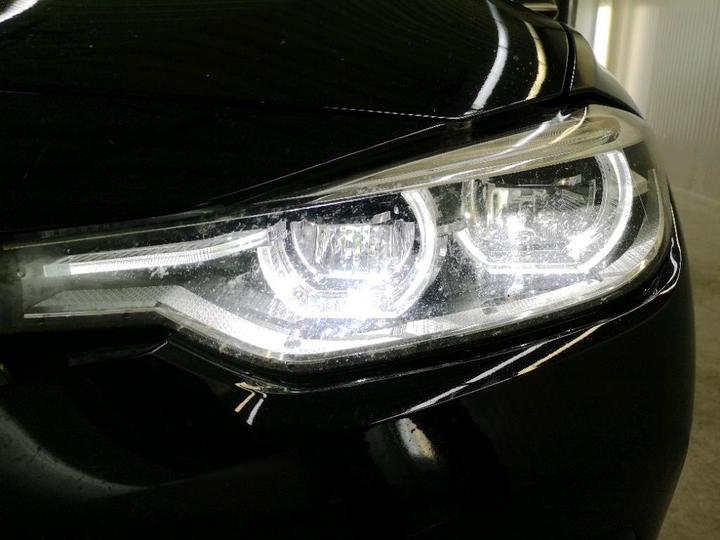 Photo 16 VIN: WBA8J91030K400347 - BMW 320 