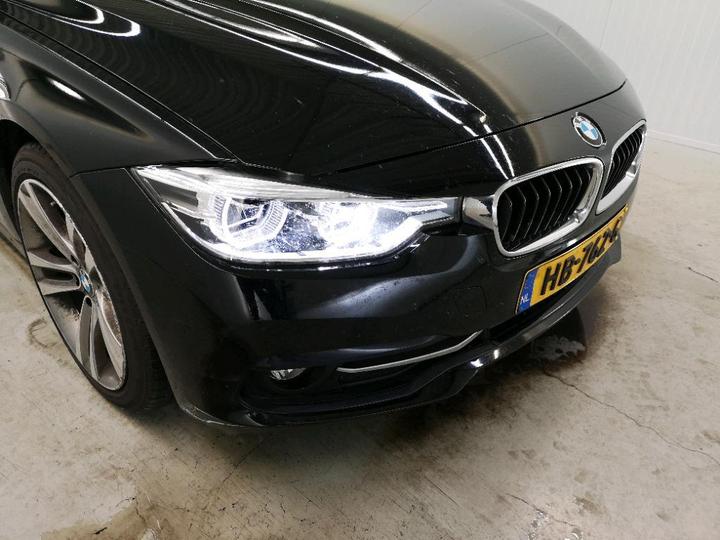 Photo 22 VIN: WBA8J91030K400347 - BMW 320 