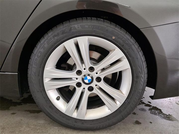 Photo 24 VIN: WBA8J91030K726715 - BMW 3 