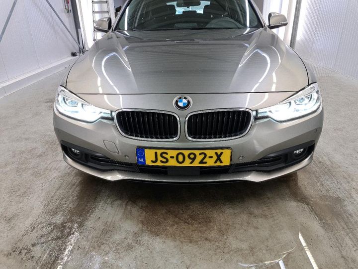 Photo 22 VIN: WBA8J91030K726908 - BMW 320 