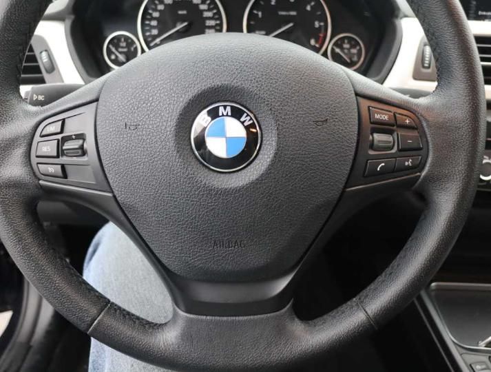 Photo 27 VIN: WBA8J91060K424643 - BMW 3-SRIE TOURING &#3912 