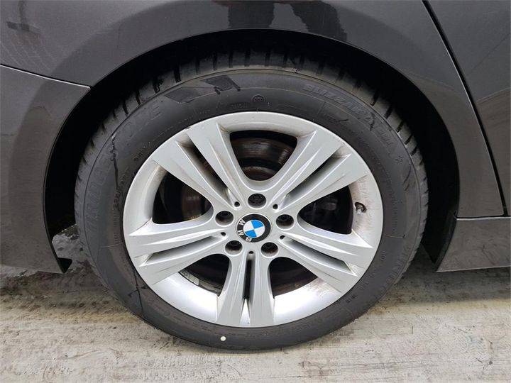 Photo 15 VIN: WBA8J91060K725879 - BMW 320 