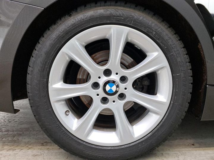 Photo 15 VIN: WBA8J91060K726904 - BMW 320 