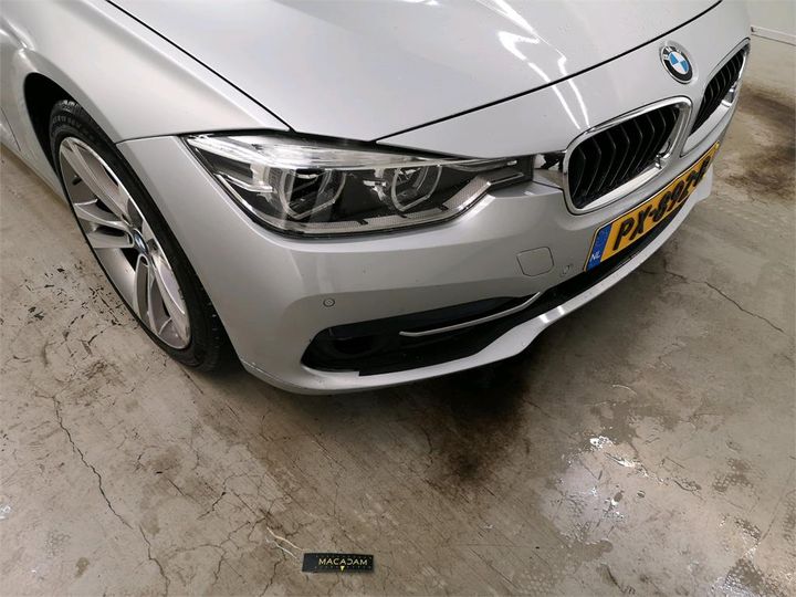 Photo 23 VIN: WBA8J91060K837260 - BMW 320 