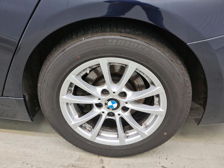 Photo 14 VIN: WBA8J91070K400948 - BMW 320 