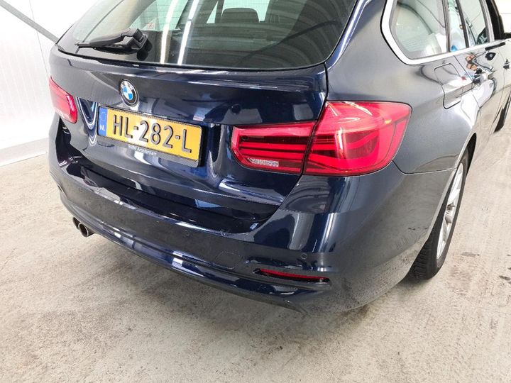 Photo 28 VIN: WBA8J91090K400983 - BMW 320 