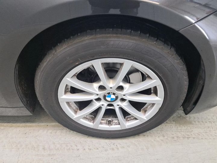 Photo 13 VIN: WBA8J91090K725696 - BMW 320 