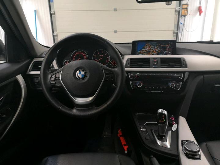 Photo 6 VIN: WBA8J91090K726654 - BMW 320 