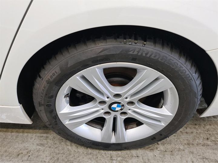 Photo 14 VIN: WBA8J91090K837933 - BMW 320 