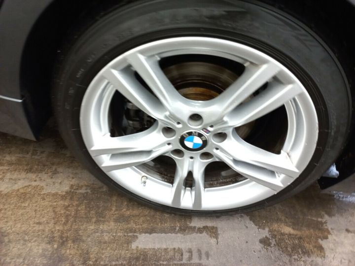 Photo 31 VIN: WBA8J91090K876764 - BMW 3-SERIE 