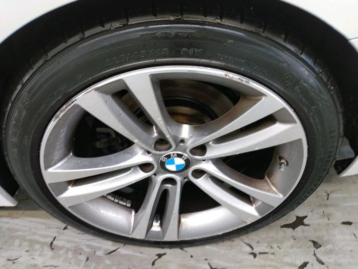 Photo 14 VIN: WBA8J910X0K836595 - BMW 320 