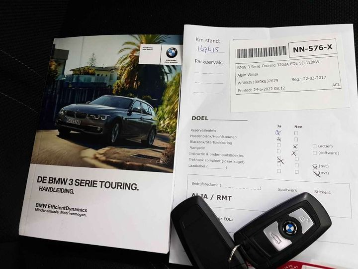 Photo 17 VIN: WBA8J910X0K837679 - BMW 3 SERIE TOURING 