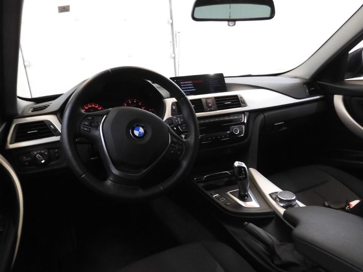 Photo 3 VIN: WBA8K11000A350074 - BMW 3 SERIE TOURING 