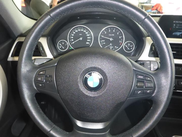 Photo 31 VIN: WBA8K11000FH14869 - BMW SERIA 3 