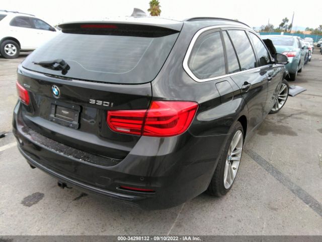 Photo 3 VIN: WBA8K3C34HA022798 - BMW 3 SERIES 