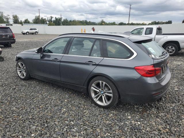 Photo 1 VIN: WBA8K3C53JA023917 - BMW 330 XI 