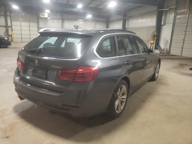 Photo 3 VIN: WBA8K3C5XJA483642 - BMW 330 XI 