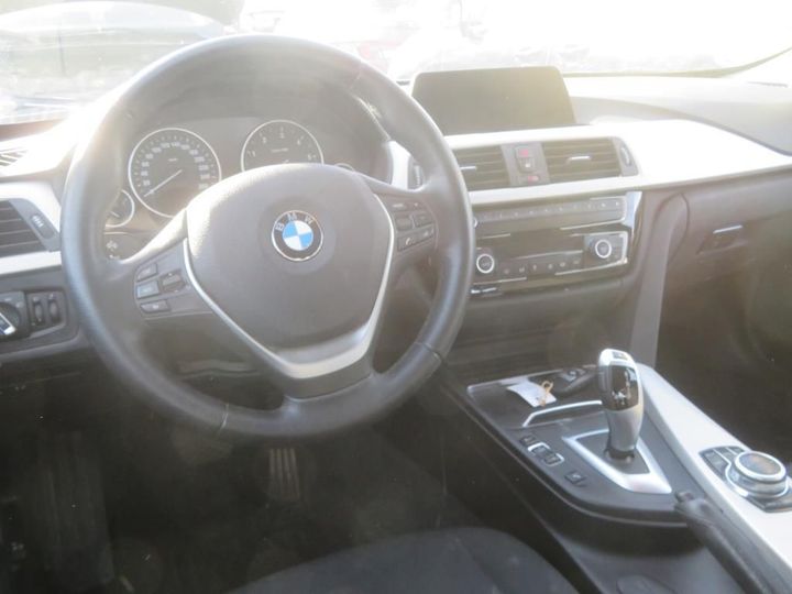 Photo 3 VIN: WBA8L71010A775433 - BMW SERIE 3 