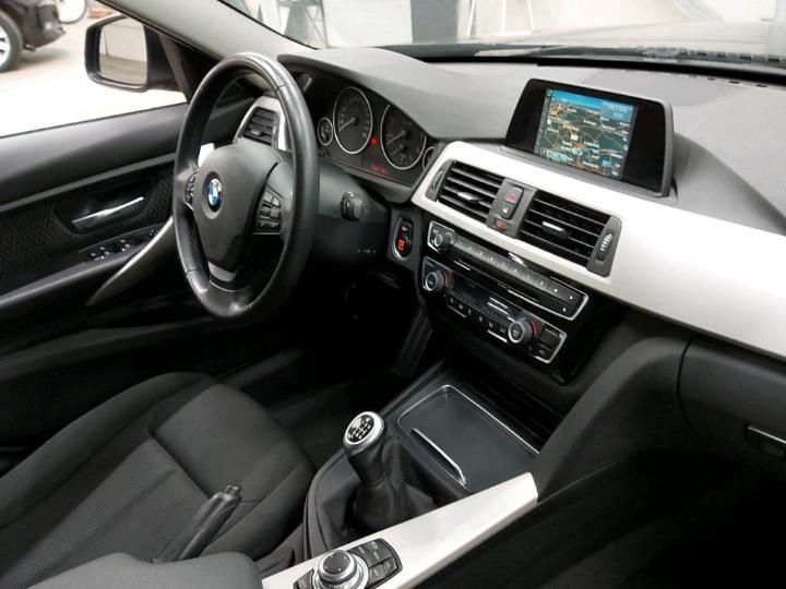 Photo 3 VIN: WBA8L710X0K782861 - BMW 3 TOURING 