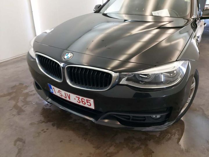 Photo 12 VIN: WBA8T11010BF90986 - BMW 318D 