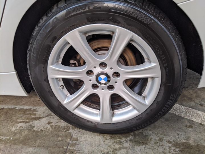 Photo 30 VIN: WBA8T11030BF90830 - BMW 318D 