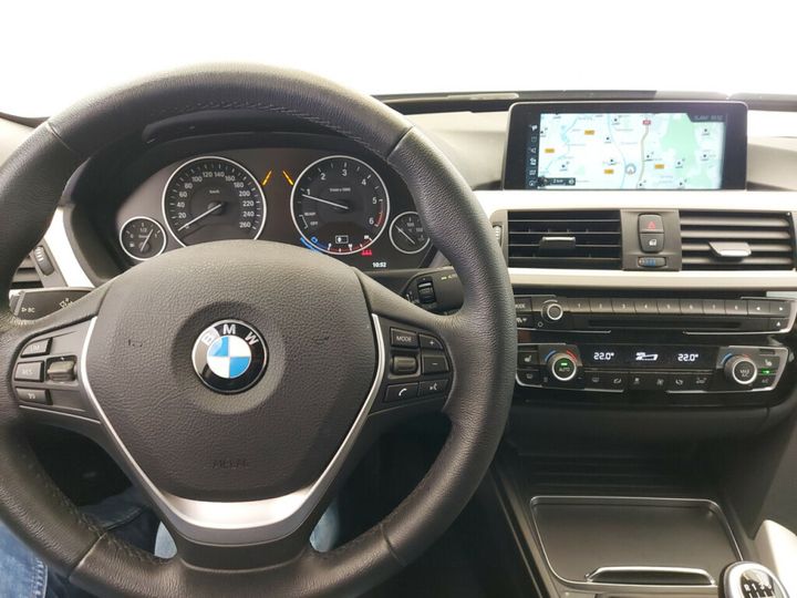 Photo 9 VIN: WBA8T11030BF90956 - BMW 318D 