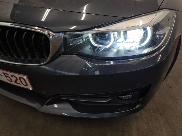 Photo 38 VIN: WBA8T11040BF99228 - BMW 318D 