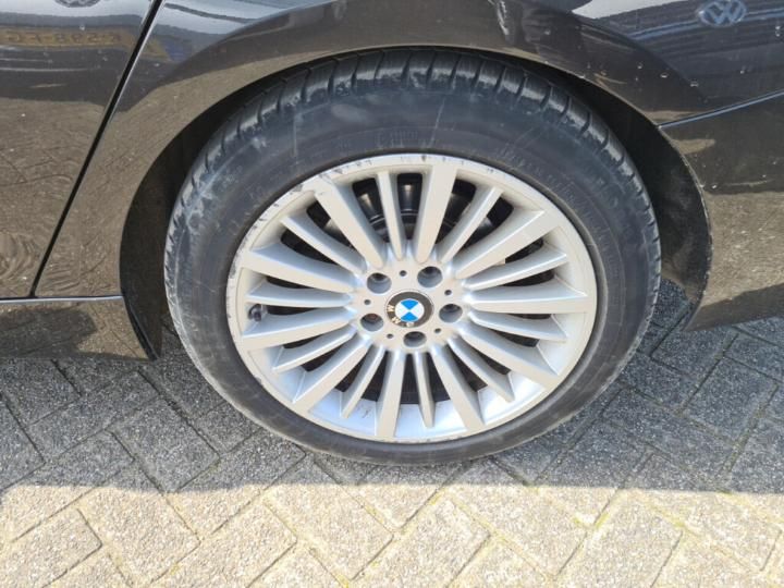 Photo 28 VIN: WBA8T11070BF22885 - BMW 318D 