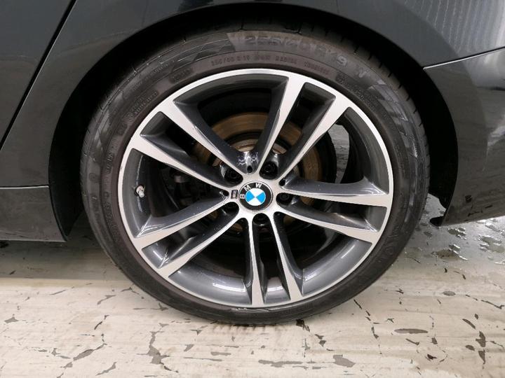 Photo 16 VIN: WBA8T110X0BF85981 - BMW 318 