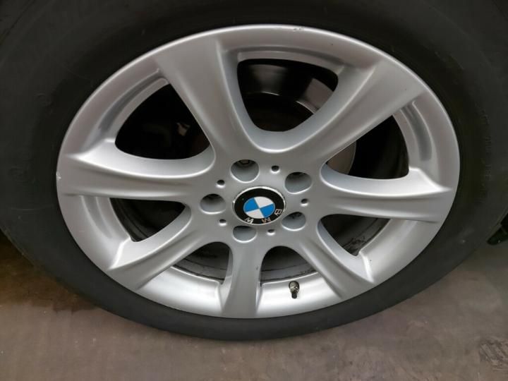 Photo 37 VIN: WBA8T110X0BF86211 - BMW 318D 