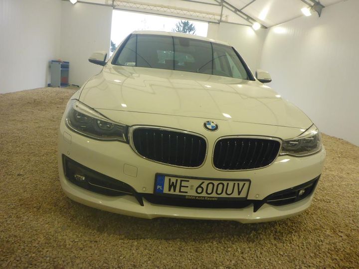 Photo 0 VIN: WBA8T31040GB33636 - BMW SERIA 3 