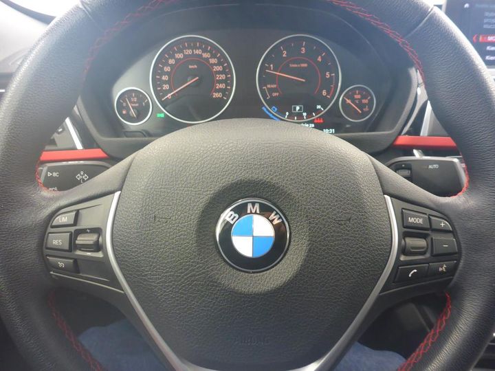 Photo 18 VIN: WBA8T31040GB33636 - BMW SERIA 3 