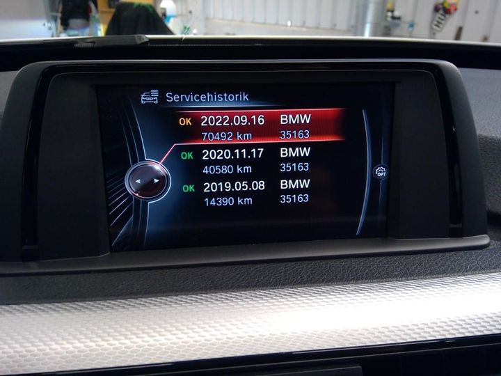 Photo 6 VIN: WBA8T5109HG818770 - BMW SERIES 3 