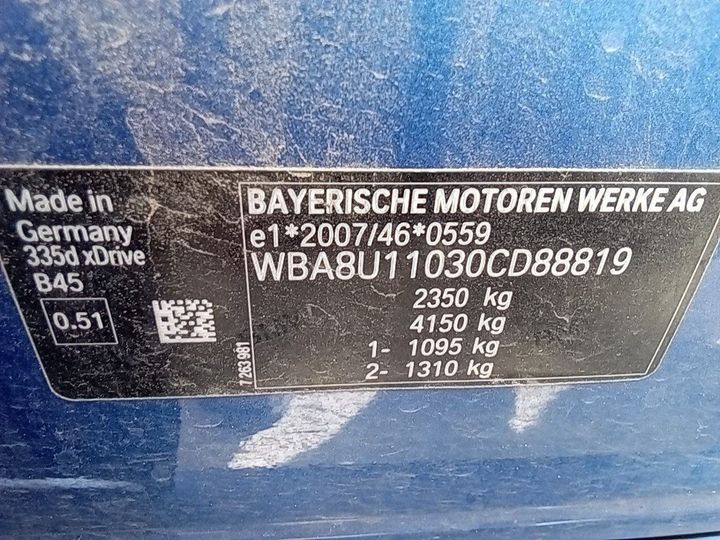 Photo 13 VIN: WBA8U11030CD88819 - BMW SERIES 3 