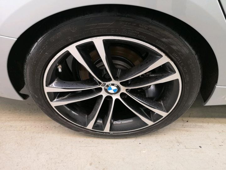 Photo 15 VIN: WBA8X31000CD24577 - BMW 320 