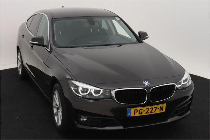 Photo 2 VIN: WBA8X31030G837117 - BMW 3-SERIE 