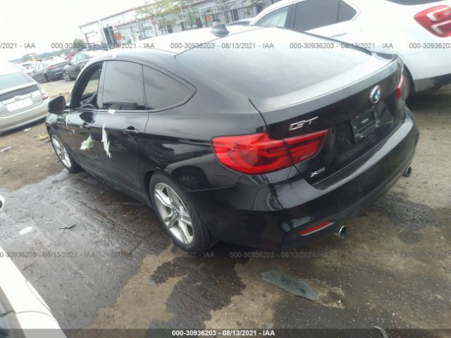 Photo 2 VIN: WBA8Y3C32HG450882 - BMW 3 