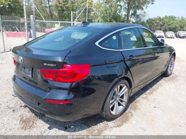 Photo 3 VIN: WBA8Y3C39HG450913 - BMW 340I 