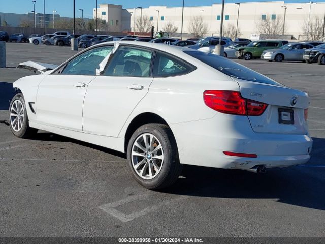 Photo 2 VIN: WBA8Z5C52FGS36336 - BMW 328 