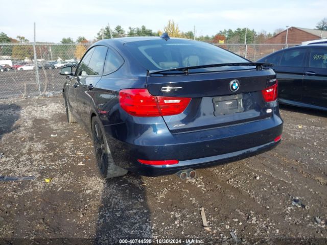 Photo 2 VIN: WBA8Z5C55FGS36587 - BMW 328I 