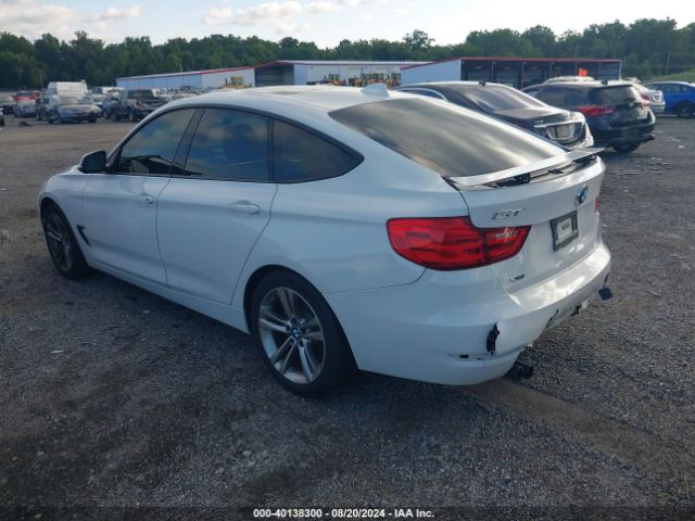 Photo 2 VIN: WBA8Z5C56GG500403 - BMW 328I 