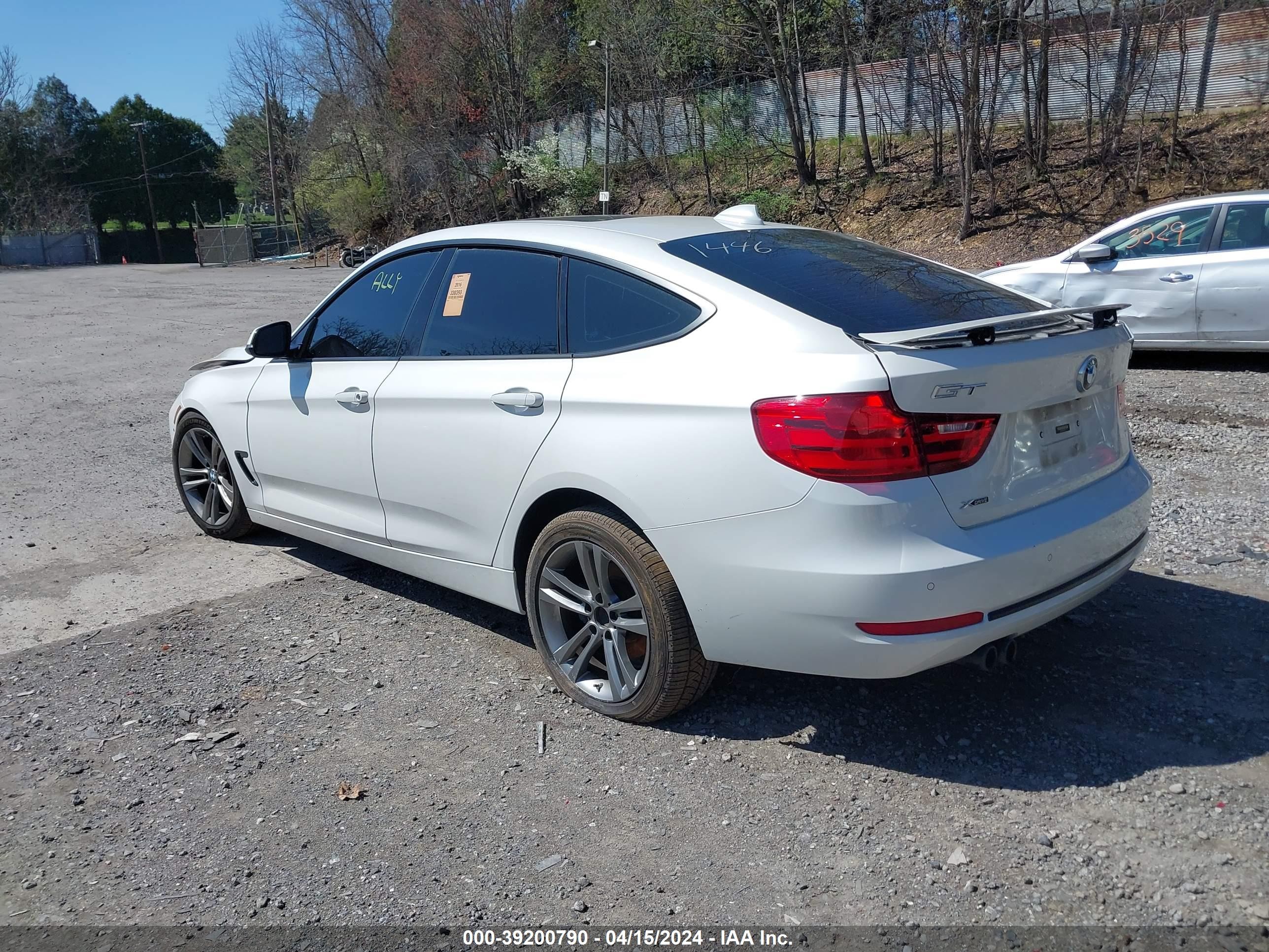 Photo 2 VIN: WBA8Z5C57GG501446 - BMW 3ER 