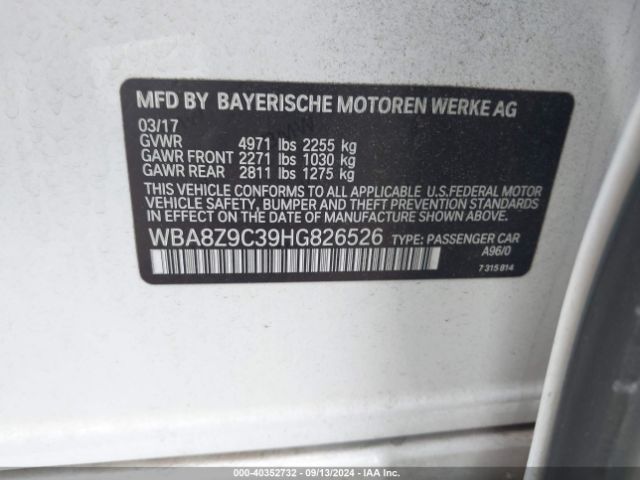 Photo 8 VIN: WBA8Z9C39HG826526 - BMW 330I 