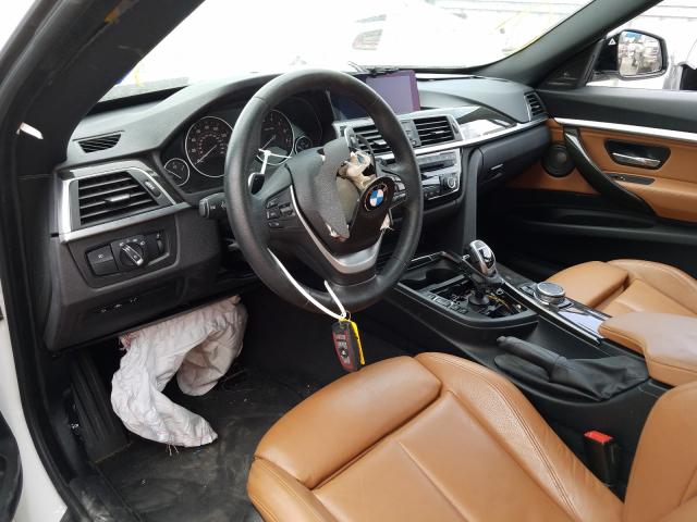 Photo 8 VIN: WBA8Z9C51HG452799 - BMW 330XI 